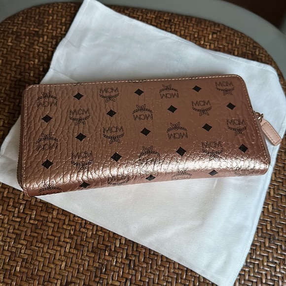 Rose Gold MCM Large Wallet - Picture 3 of 9